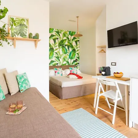 Duomo Views, Light, Jungle-Inspired Studio With Terrace Milan Exterior photo